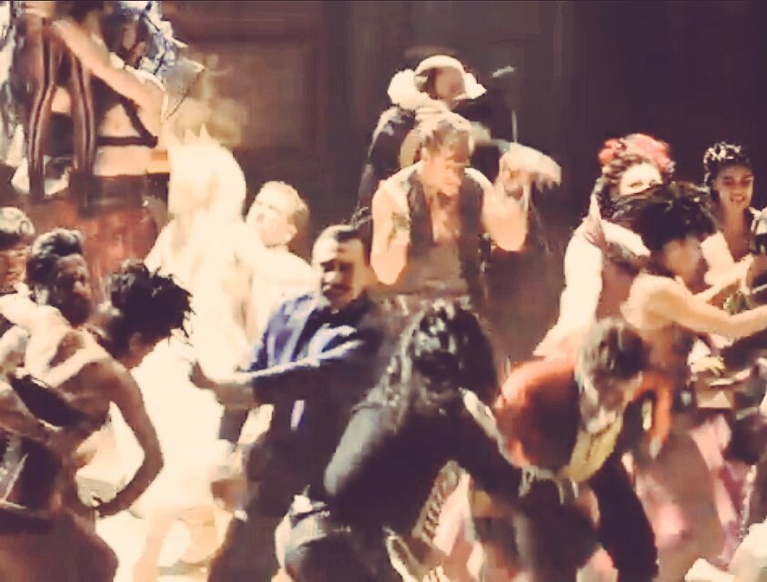 Ozzy_ballet's tweet photo. @20thcenturyfox @GreatestShowman The excitement &amp; thrill keeps building up as the premier date keeps getting closer @RealHughJackman @kealasettle @shannonholtz @JonathanRedavid @JHuds86 https://t.co/xfVlvFtLNm