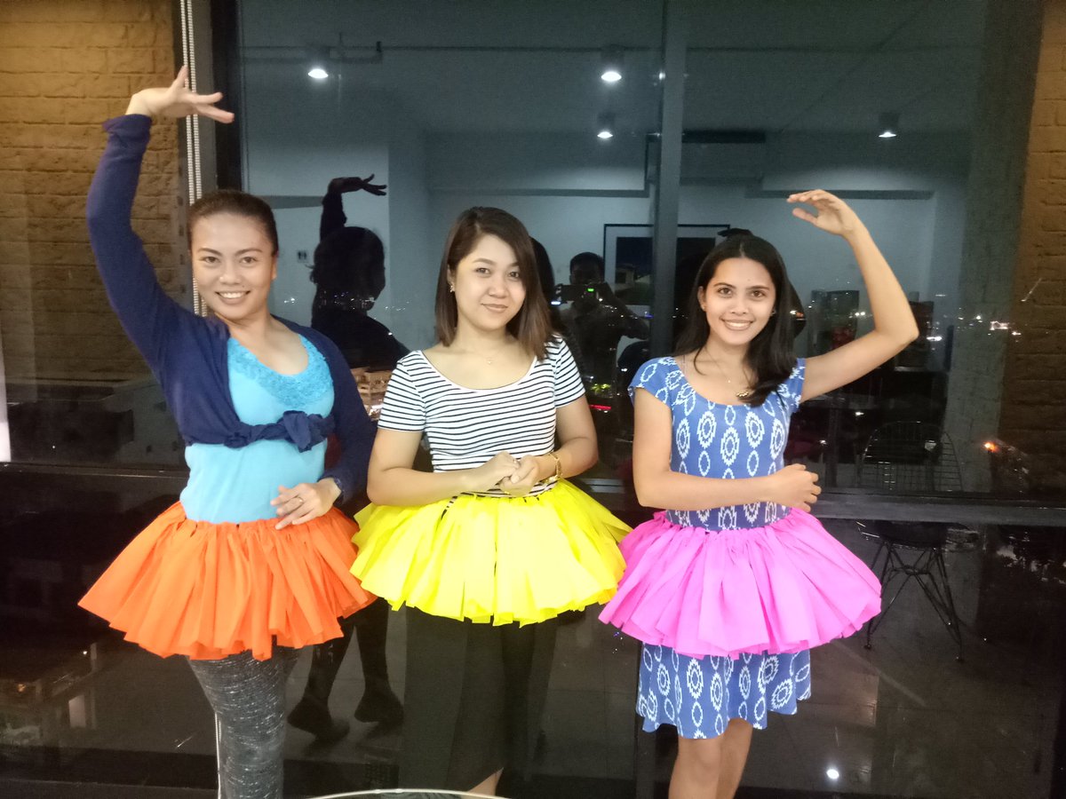 lt_gracias's tweet image. We feel like ballerina's in our tutu..😊😄 #gettingreadyfortomorrow