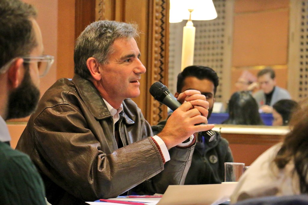 UNDPNepal's tweet photo. Clarifying questions and issues regarding content of post-flood assessment report and approaches to disaster risk reduction in Nepal overall at #PFRNA launch #DRR #Nepalfloods2017 https://t.co/FrIs0I6Uep