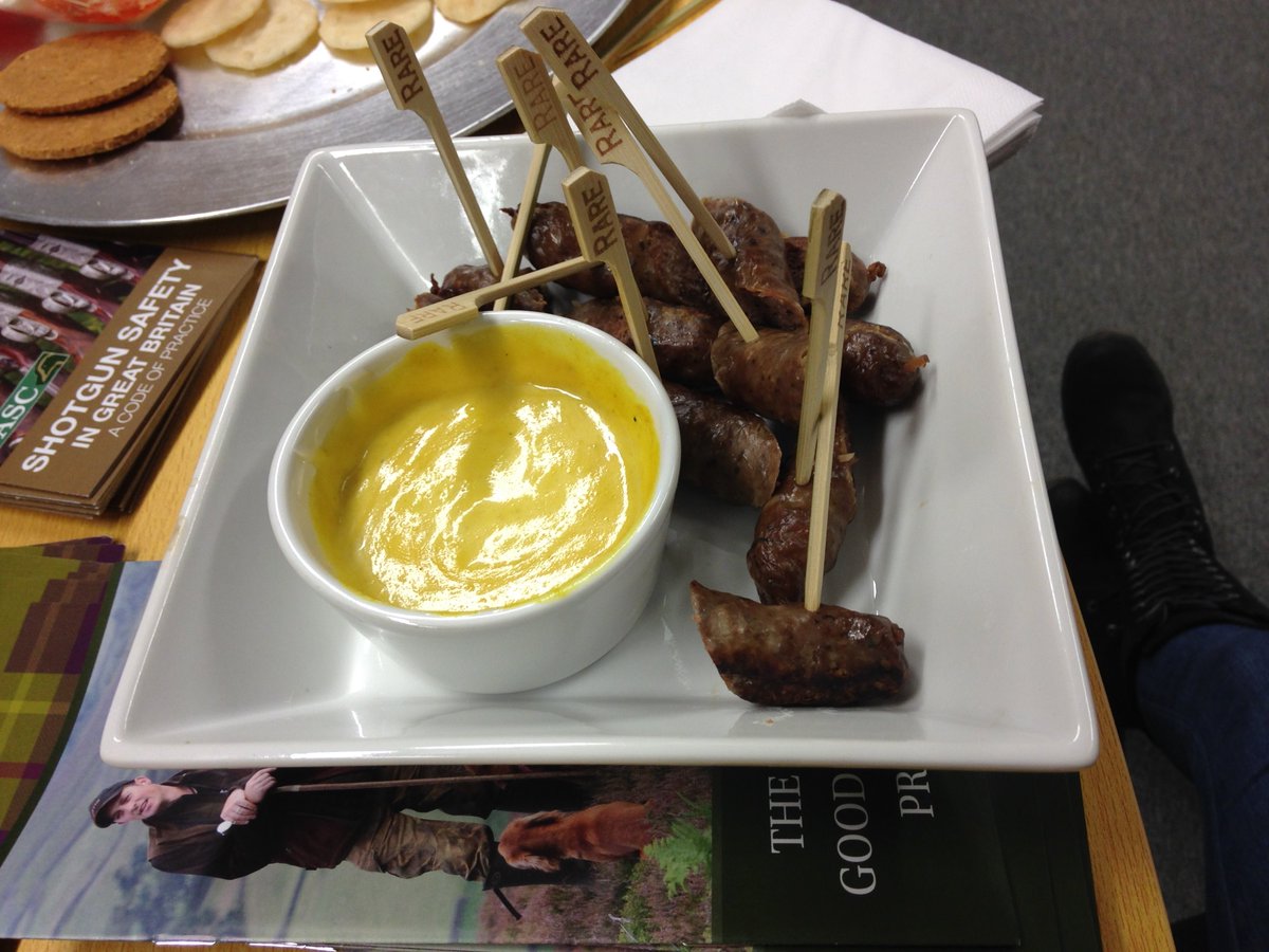 BASCSE's tweet photo. Great evening thanks all for coming and asking loads of questions answered by our #trademember @SouthernShootin on #guncleaning #cleaningkit #proofmarks #storage #lessons #travel nibbles included #venison #duck #partridge #pheasant @tasteofgame plus fizz https://t.co/8S4mApiYWI