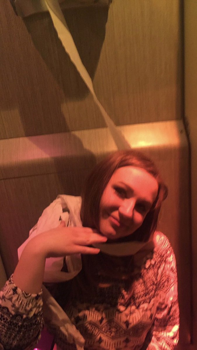 KaMcClarty's tweet photo. Happy birthday to my absolute babes❤️ have a fab day! Can’t wait for tomorrow 🎉 love you xxxx @brookewhitex https://t.co/SGQJ80IY2n