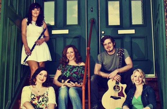 Tonight <a href="/TheatreBrixham/">BrixhamTheatre</a> <a href="/outsidetrack/">The Outside Track</a> englishriviera.co.uk/whats-on/the-o… #englishriviera <a href="/GreatDevonDays/">Devon Days #LoveDevon</a>