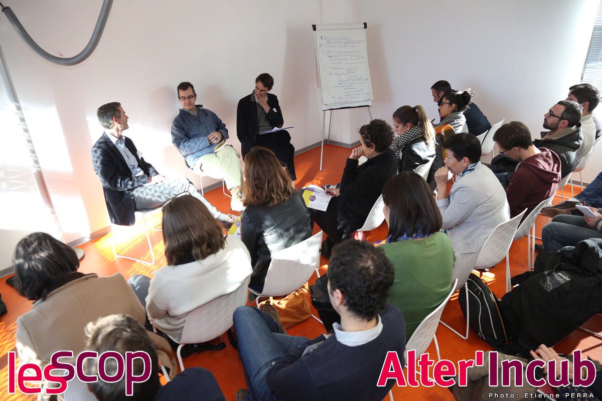 AlterIncub's tweet photo. Atelier 3 #RIIS3 #Montpellier S'organiser pour changer d'échelle : les clés de la réussite. Animé par Kévin André @essec avec Loïc Van Cutsen @loicvancutsem @oksigenlab / Sergio Giorgi @SMartBe_FR https://t.co/gMuxTgLPlZ