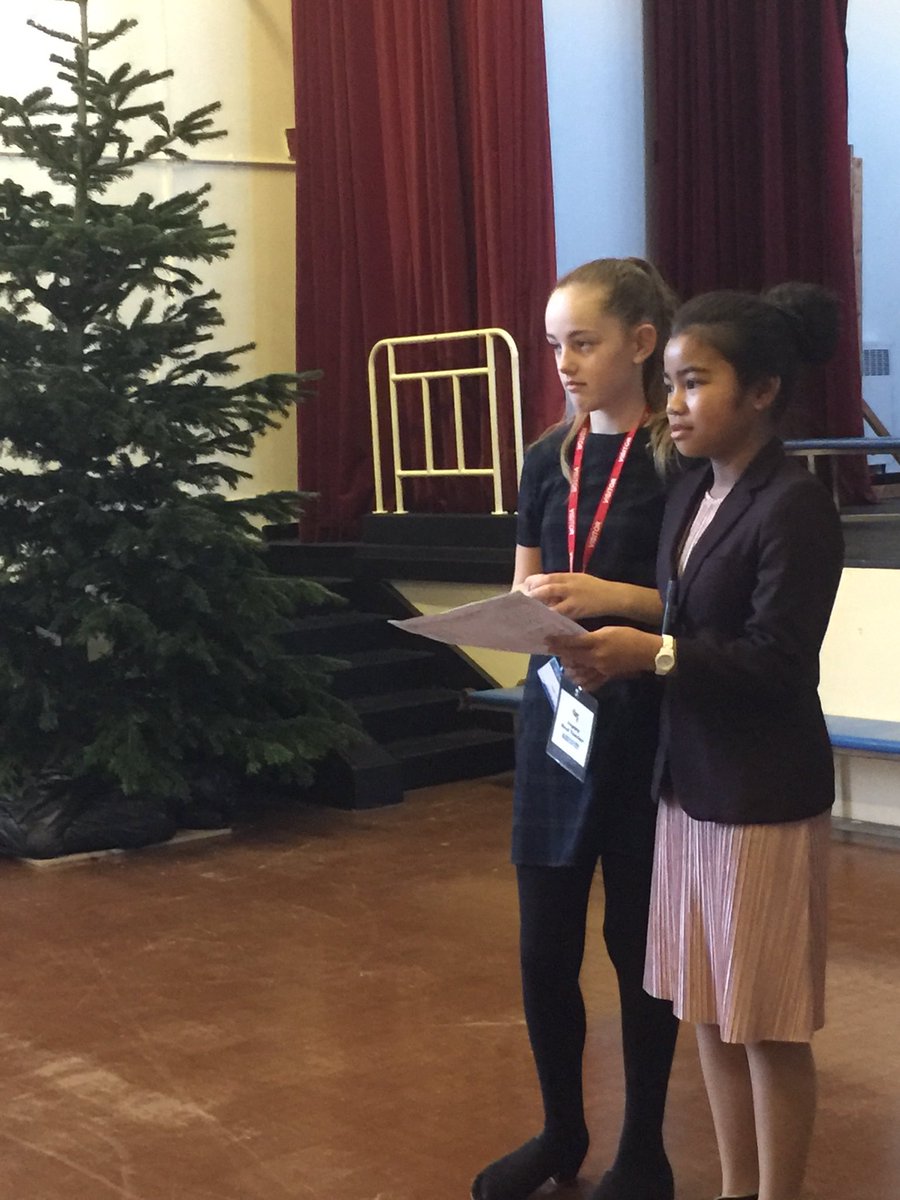 chrisdysonHT's tweet photo. It’s #takeoverchallenge day here @ParklandsLeeds .... so the children are running the whole school @Child_Leeds .... HTs DHTs .... teachers .... caretakers ....office staff.... cooks ..... #awesome https://t.co/aoQmfMDWwm