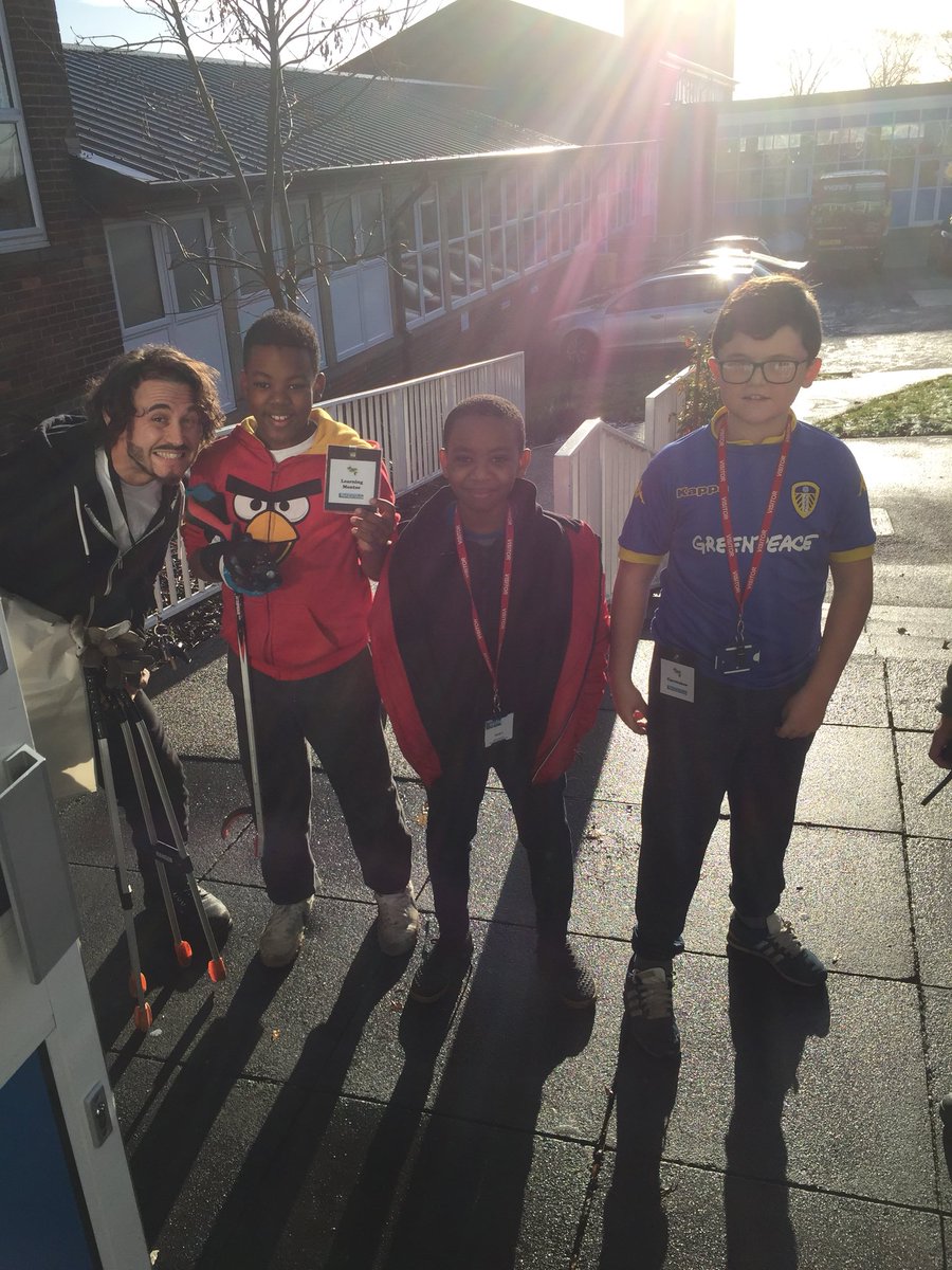 chrisdysonHT's tweet photo. It’s #takeoverchallenge day here @ParklandsLeeds .... so the children are running the whole school @Child_Leeds .... HTs DHTs .... teachers .... caretakers ....office staff.... cooks ..... #awesome https://t.co/zaY8JDK0m5