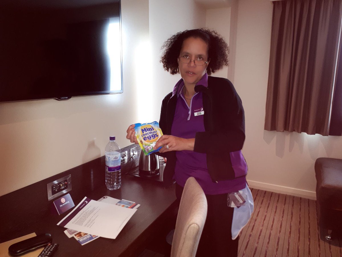 PremierinnCatt1's tweet photo. Saying goodbye 👋 to lovely 😊 guests whom have finished their courses, goodluck @PremierinnCatt1 @Pipulse1 #265 #PIWOW #wowfromtheheart https://t.co/FocTK5paXF