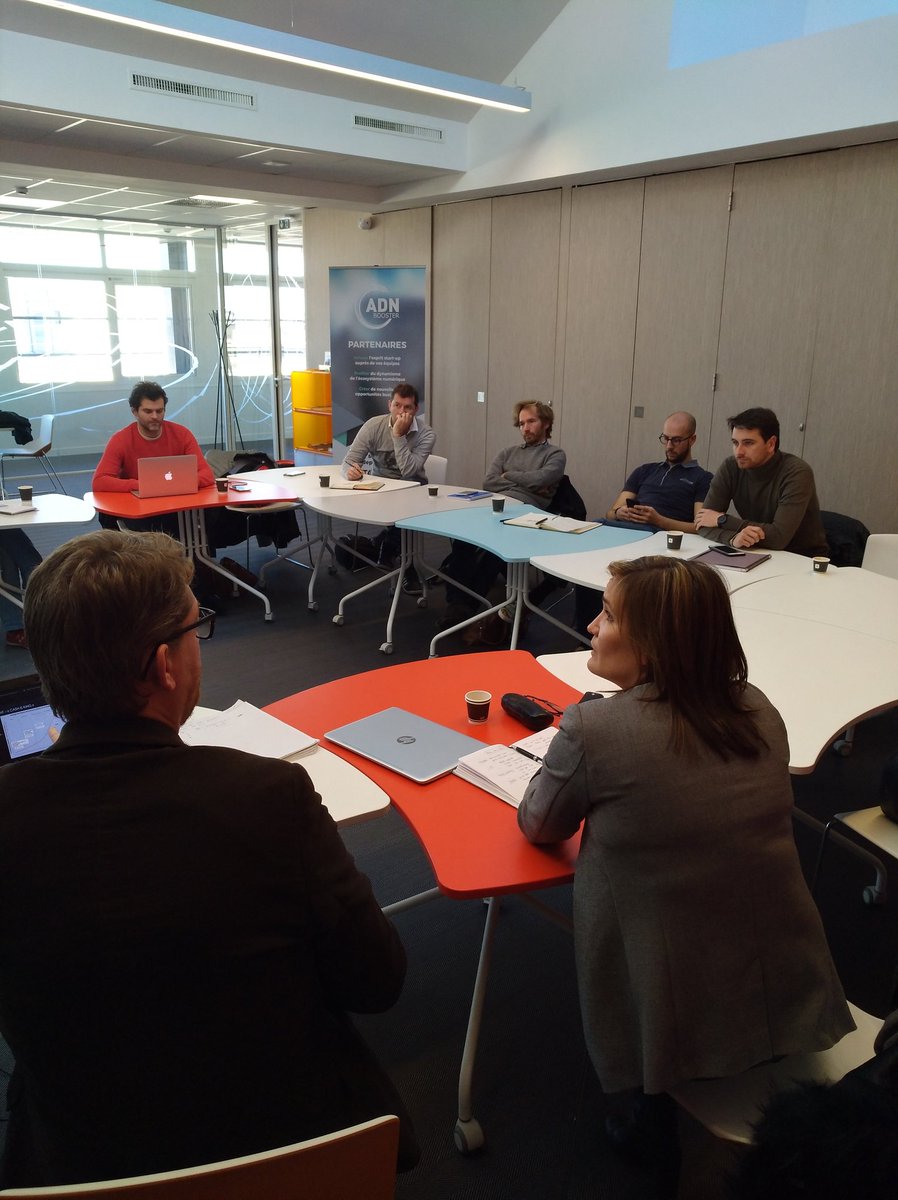 adn_booster's tweet photo. Super intervention de notre nouveau partenaire #d2fi pour parler ยซstructuration stratรฉgie financiรจreยป merci au @wtcnantes pour l'accueil ๐ https://t.co/QVm09QnSf5