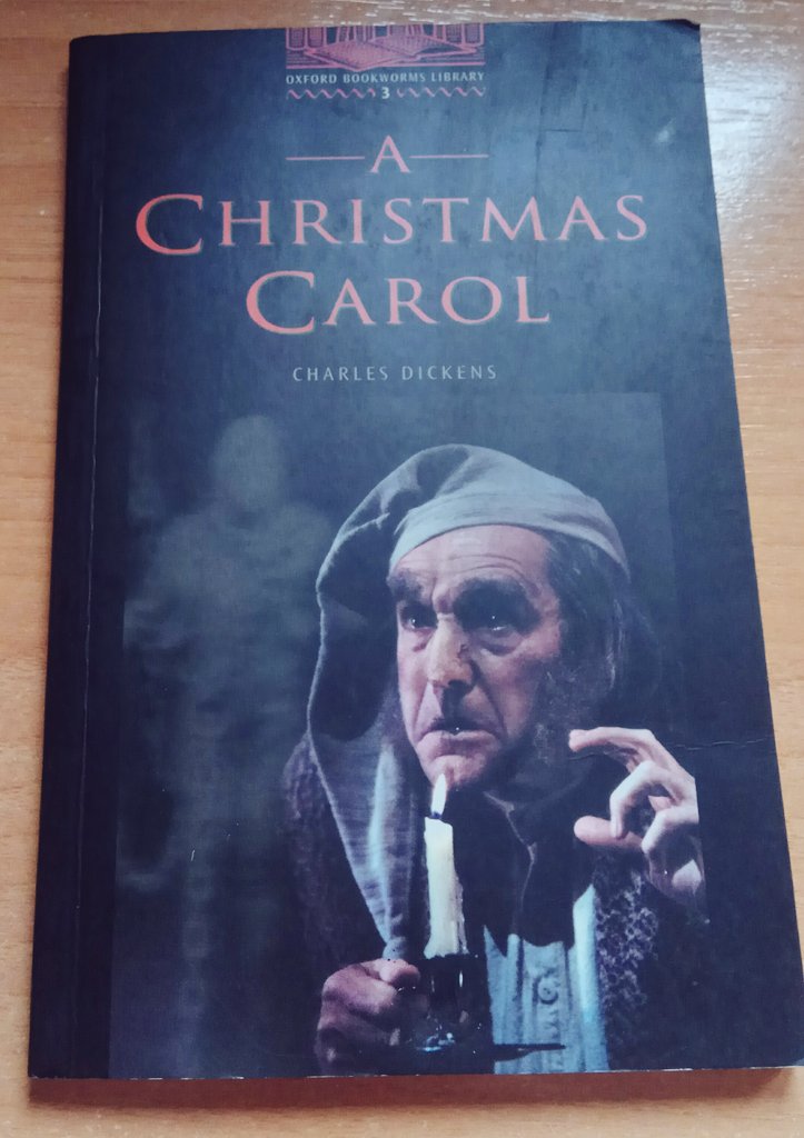 Christmas is coming, so... 🎄 #AChristmasCarol #readinginenglish