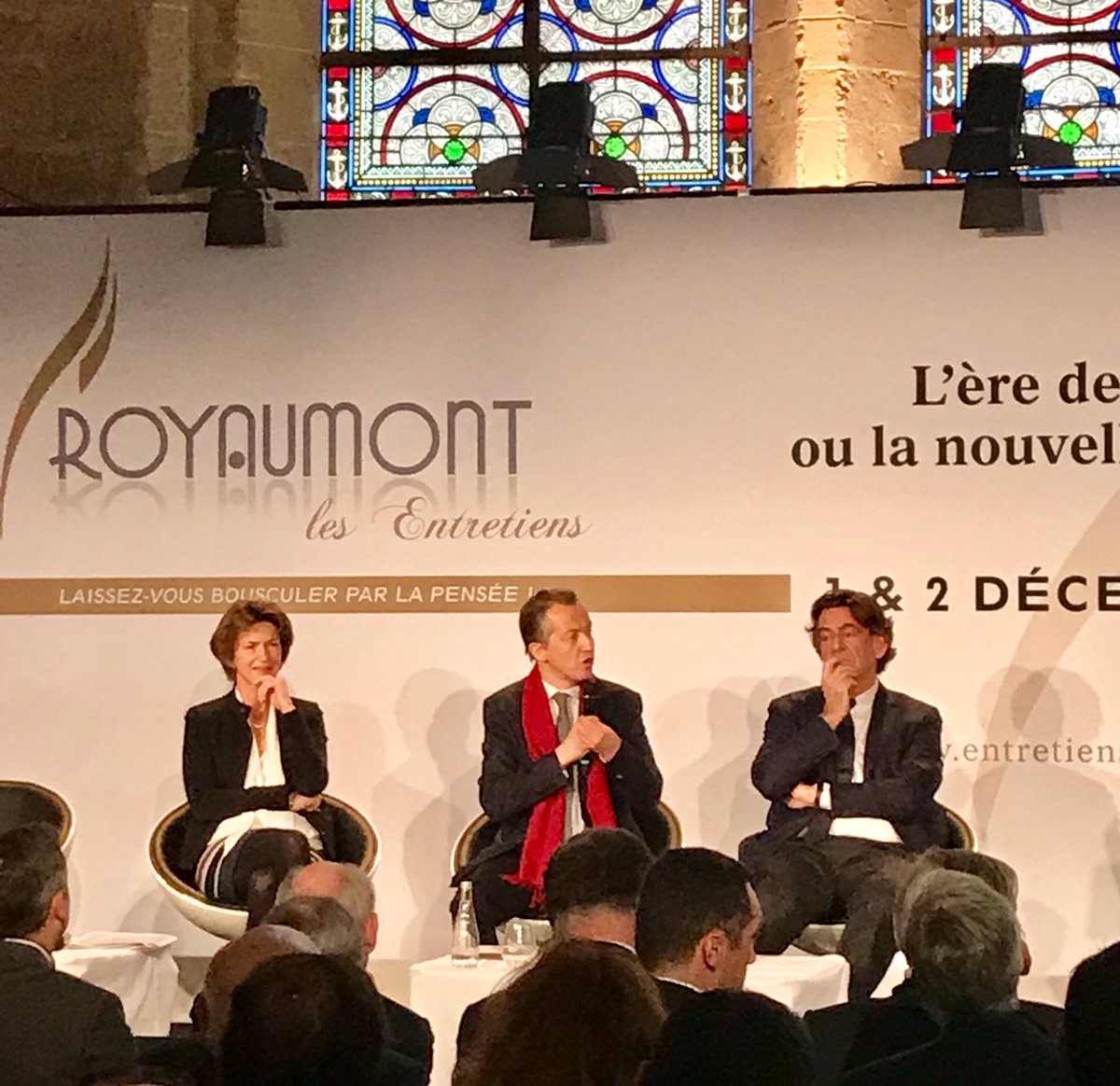 isabelle_kocher's tweet photo. "L'Homme a déjà créé des technologies dt il maîtrisait mal la diffusion, comme nucléaire. La grande nouveauté av intelligence artificielle, c'est q le problème de la diffusion va se poser pr technologies q nous ne maîtrisons pas" #IA https://t.co/y3bMXEwgJE