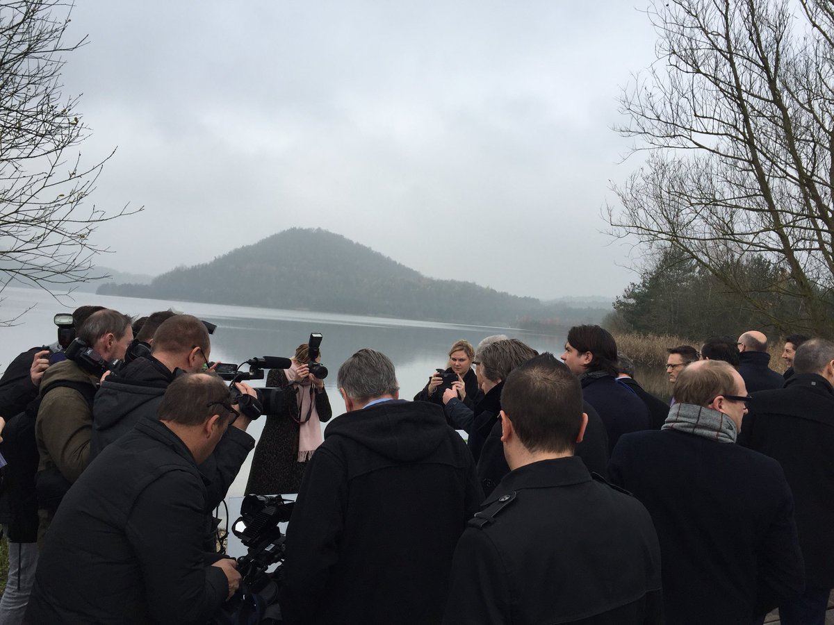 Ministerraad en salk taskforce op de #mooistelocatievanvlaanderen <a href="/DifferentHotels/">Different Hotels</a>