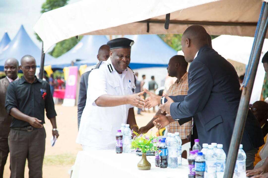 reachahand's tweet photo. A few minutes back, AIGP Kasiima, Director of Traffic, arriving at Nyamityobora Sports Grounds for the #WorldAIDSDay commemoration activities in Mbarara. #iKnowKati https://t.co/06ocpWMiWx