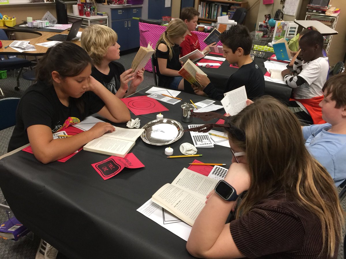 ISMS54's tweet photo. Book tasting, choosing our favorites for our first book club #booktasting #ismsforce #eaglenation #earningmywings https://t.co/oxknUZn5h0