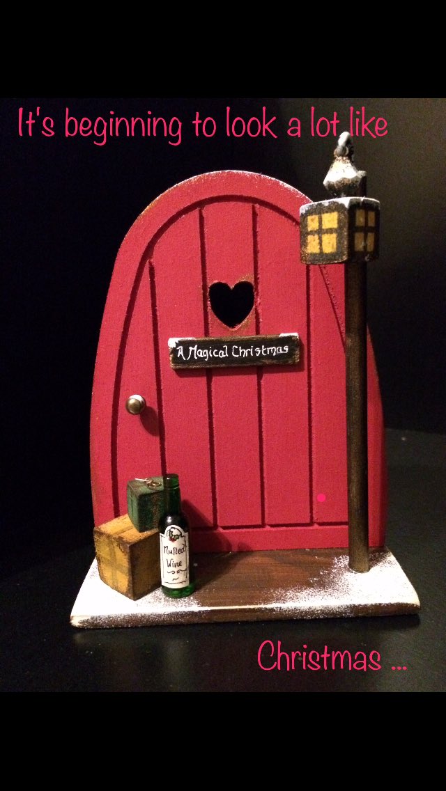 #sandbach Christmas market. We will be on the cobbles from 3-8pm. Lots of #fairy doors and other gifts.