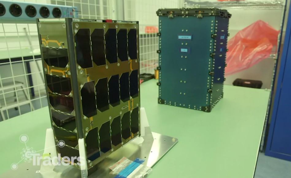 isis_space's tweet photo. The story of @isis_space and @CubeSatShop is on today's episode of Traders on CNN @KubosTech. Watch it here: https://t.co/rOoe8OP5vt https://t.co/c1uplmHASQ