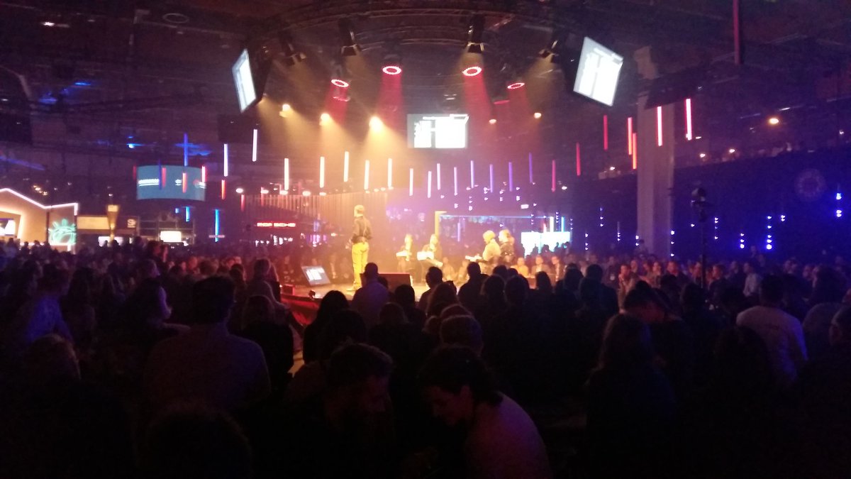 bebobbuilder's tweet photo. Wow, this is inspiring! All #innovations are based on research #slush17 #pitching @KaskasMedia @SkolarMe https://t.co/XRCQsoEUBk