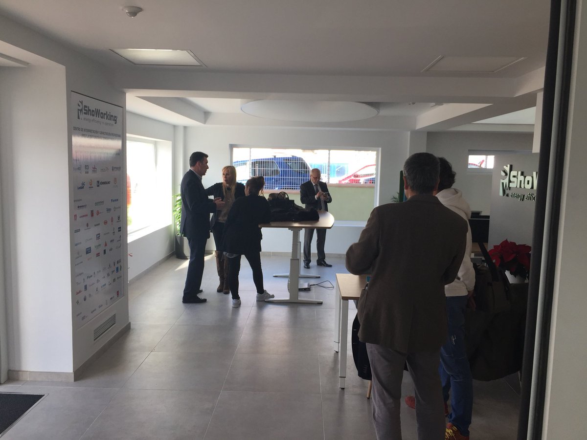 ShoworkingRivas's tweet photo. Hoy jornada de puertas abiertas #showorking Centro de Capacitación para la Rehabilitación Energética @gaizkaperezpro @ZehnderIberica @Polytherm @pladur_ES @fermax_spain @agremia @Amiitel @smartflower_es @Anerr_ @QuilosaSLU @Sika @Geberit_ES @AustralAir_ @Teclusol @Ebuilding_es https://t.co/HHEbXhn5n8
