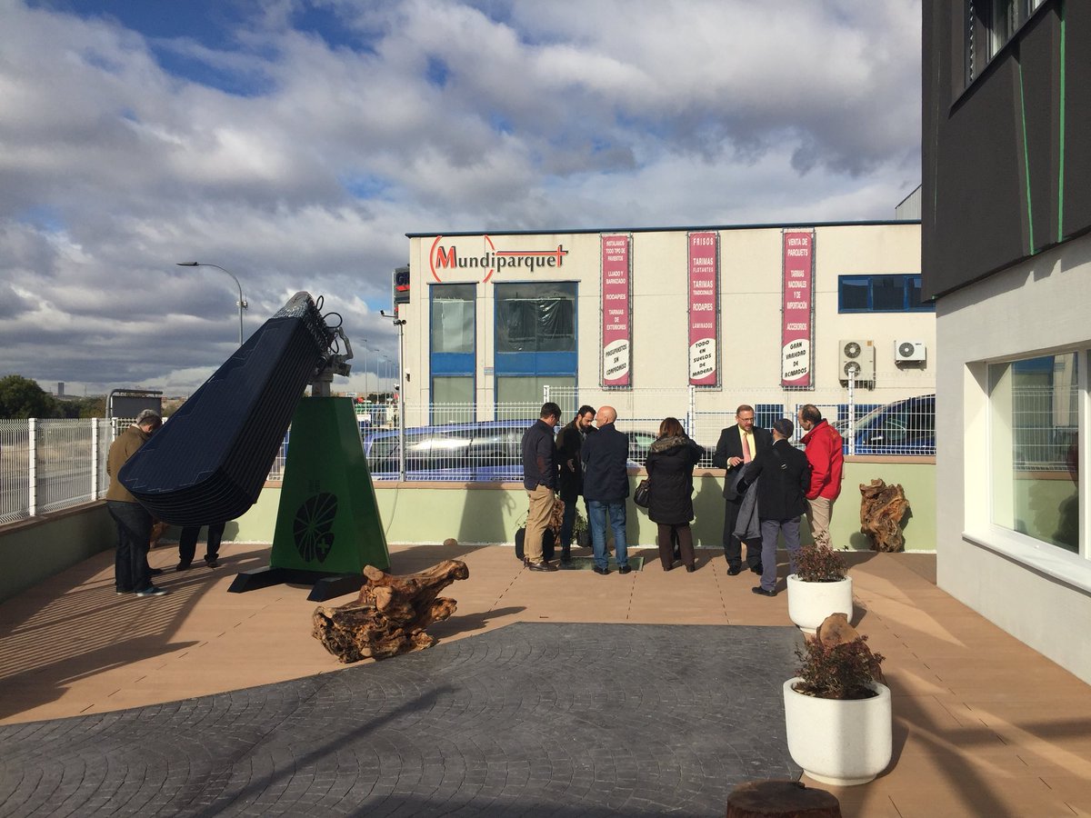 ShoworkingRivas's tweet photo. Hoy jornada de puertas abiertas #showorking Centro de Capacitación para la Rehabilitación Energética @gaizkaperezpro @ZehnderIberica @Polytherm @pladur_ES @fermax_spain @agremia @Amiitel @smartflower_es @Anerr_ @QuilosaSLU @Sika @Geberit_ES @AustralAir_ @Teclusol @Ebuilding_es https://t.co/HHEbXhn5n8