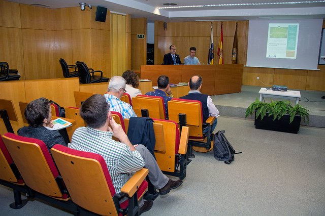 RecysiteProject's tweet photo. The project participated in the 25th Aniversay of the Life project. It was on Thursday, November 30th, in @ULPGC , organised by the Life project Baqua.
https://t.co/dhRVVHhyhD https://t.co/1ngQg1bs7P