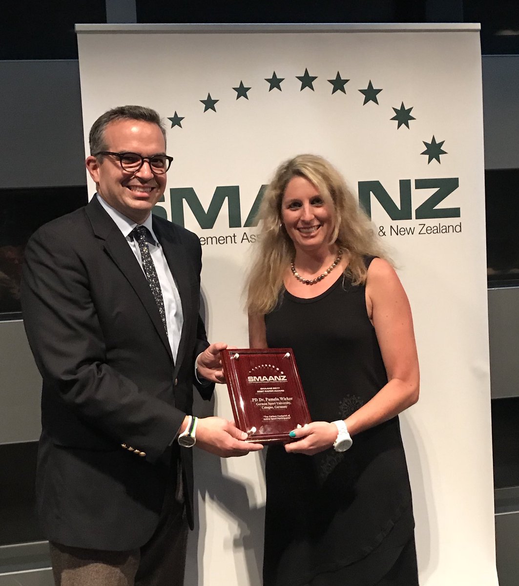 SMAANZBoard's tweet photo. Congratulations to our fantastic award winners! #SMAANZ2017 https://t.co/YEphV1yh07