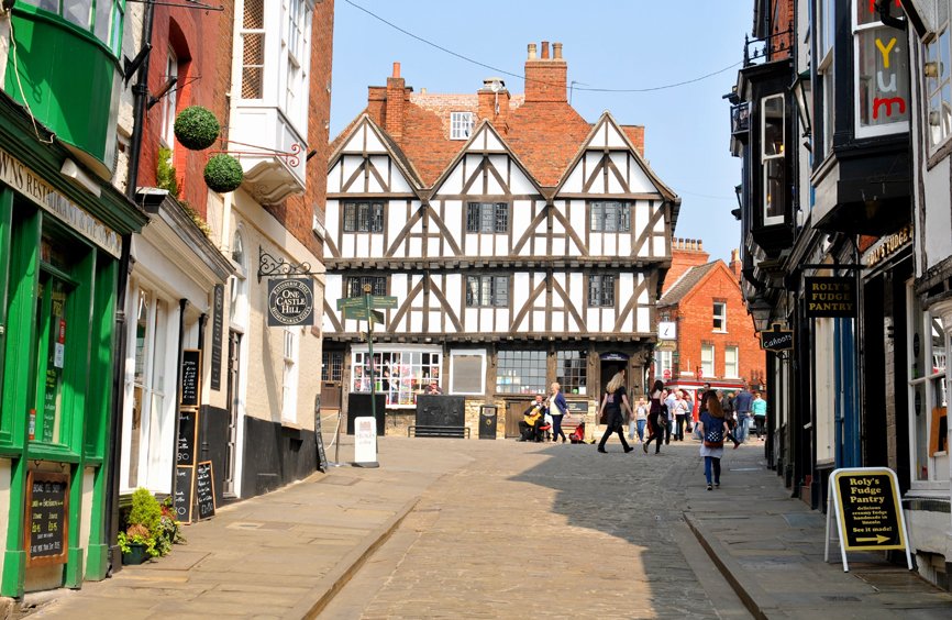 Support local businesses this Small Business Saturday: This Saturday sees the return of Small Business Saturday, and the Federation of Small Businesses is encouraging people to show their support for local businesses. Now in its… dlvr.it/Q3pBMg #Business #Featured