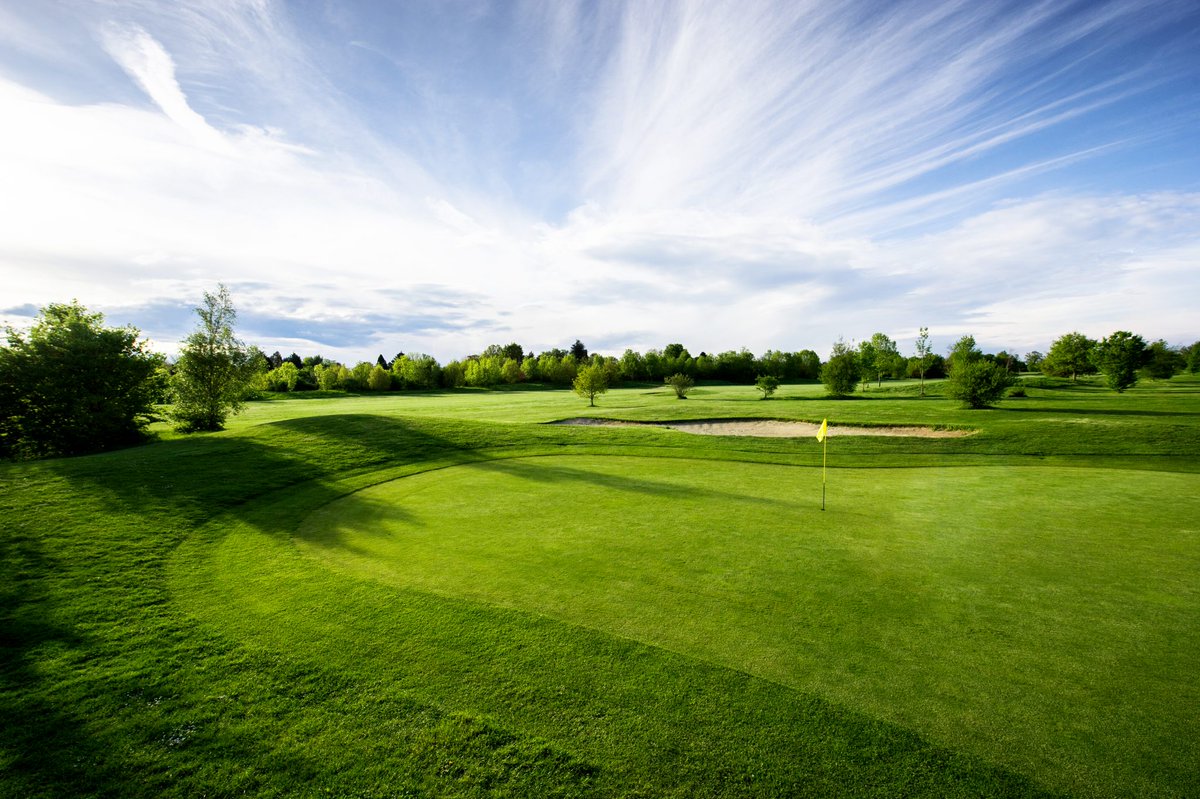 GlobalClubhouse's tweet photo. Here's Today's #GolfCourseOfTheDay @ChelsfieldLakes https://t.co/nNKFalsRB5 #Golfing #GolfCourse #CourseDirectory #Golf https://t.co/Anej3wA5h5