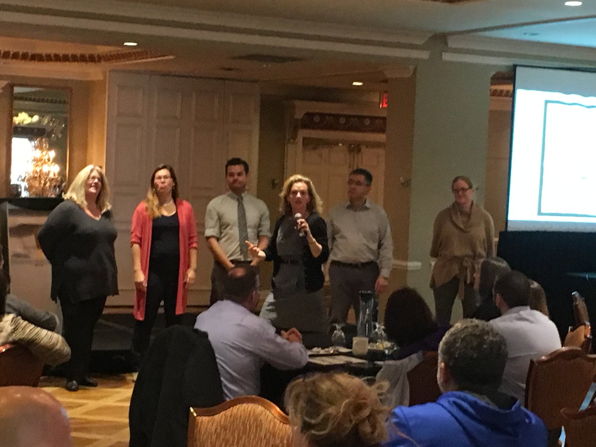 Scott_Sincerbox's tweet photo. Leading through improv! #GEDSBLead https://t.co/c9dbyVlOkG