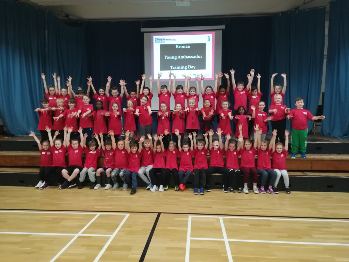 LLSSP's tweet photo. Great day of #BronzeYA training!! @YouthSportTrust @YourSchoolGames https://t.co/KnYxHr93yY