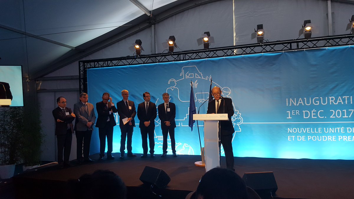 Prefet22's tweet photo. Inauguration par @JY_LeDrian de la nouvelle unité de #lait infantile de #Laïta groupe #even à #crehen https://t.co/RC27TWvTFv