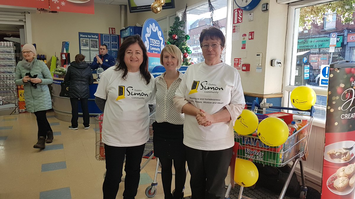 TescoIRLnews's tweet photo. Our Christmas appeal is well under way in our stores all across the country. In our Sandymount store Laura &amp; Miriam volunteers from @Dublin_Simon are collecting for those in need this Christmas alongside our Store Manager Antoinette #NoTimeForWaste https://t.co/VVUWaagG0e
