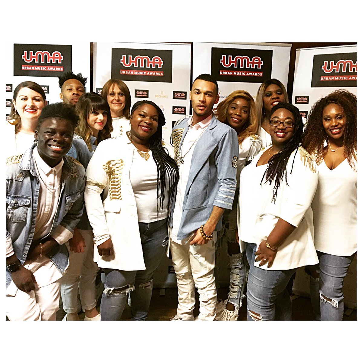 BYRONGOLD's tweet photo. Shout out to the @urbanmusicawards for inviting me and @thegoldvocalcollective to perform at their 15th Anniversary last night @PorchesterHall! What an inspiring night! #cheerstothefreakinweekend 🍷🥃 #fridayfeeling #15YearsofUMA https://t.co/I0z3I5eAOP