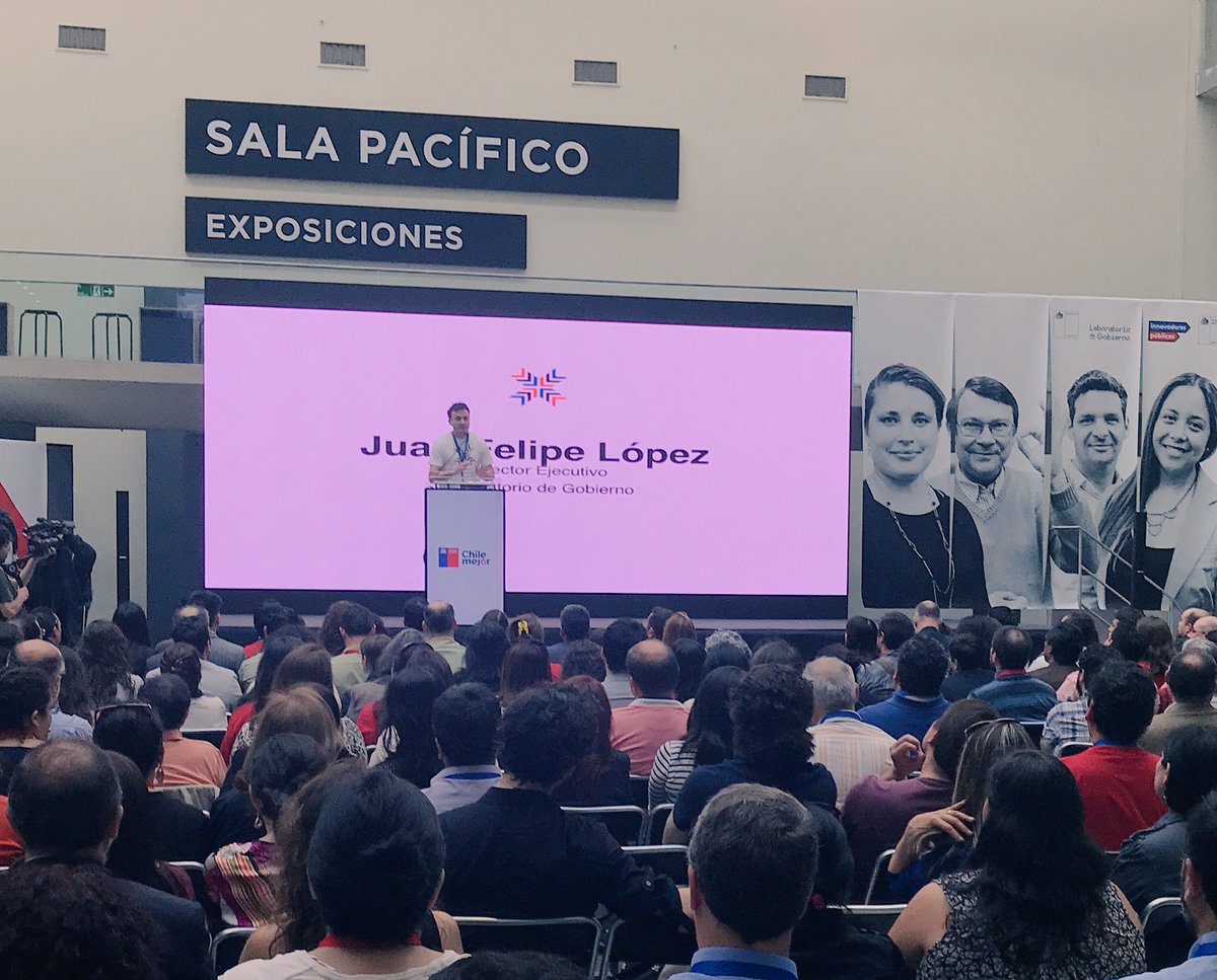 Director de <a href="/labgobcl/">Laboratorio de Gobierno</a> @juanfelopez “somos una red de innovadores públicos que estamos trabajando por un Estado mejor”.
