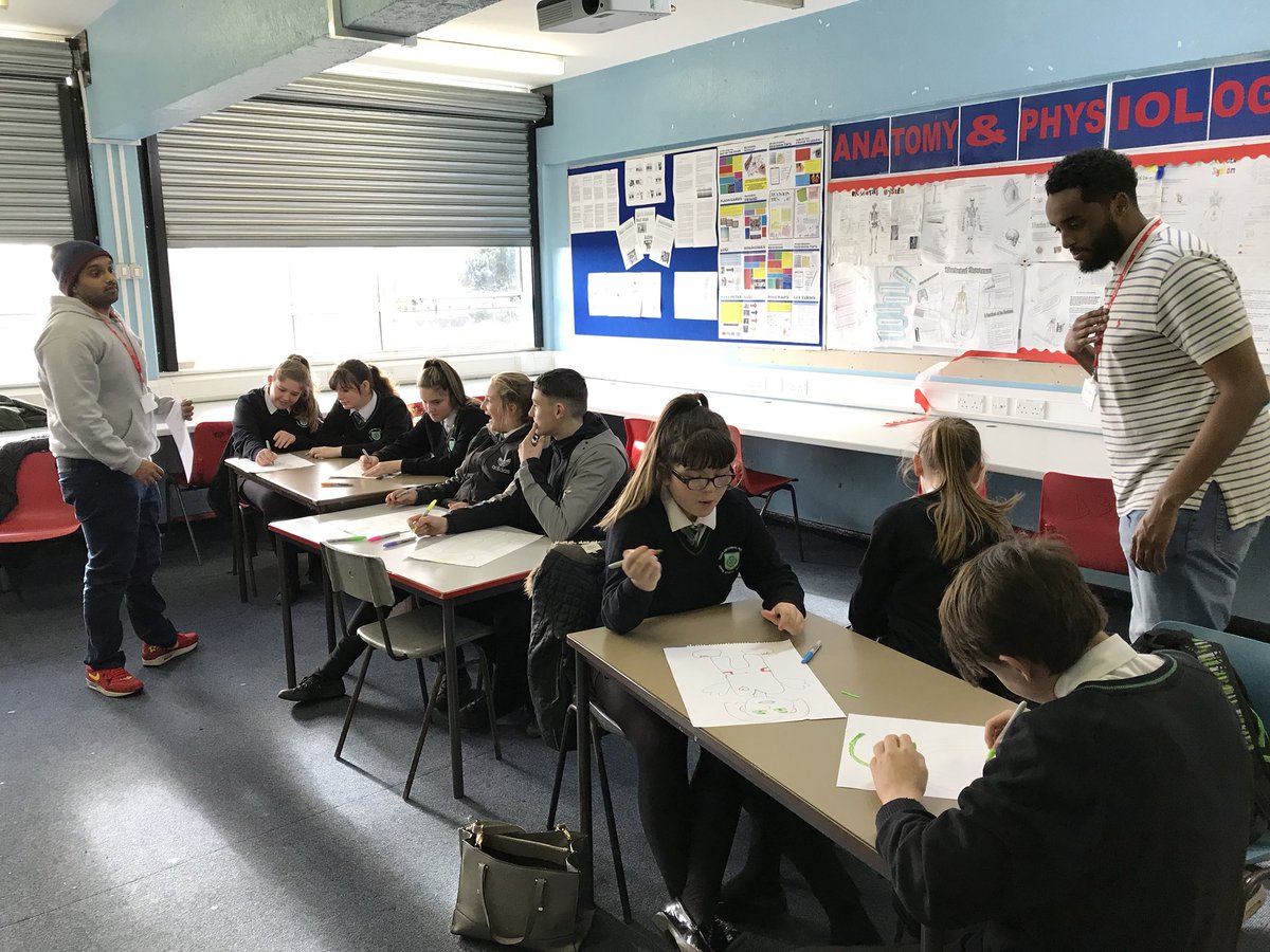 Great session with <a href="/1Penydre/">Pen y Dre High School</a> around the smoke free school gates with @thefilterwales #greatyoungpeople #year9