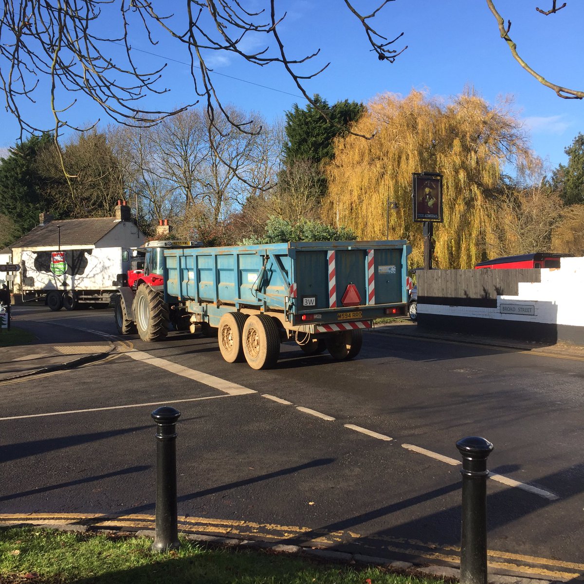 The tree has been brought up from the Cliftonbury Farm progress made #lightupclifton #bedfordshire #shefford