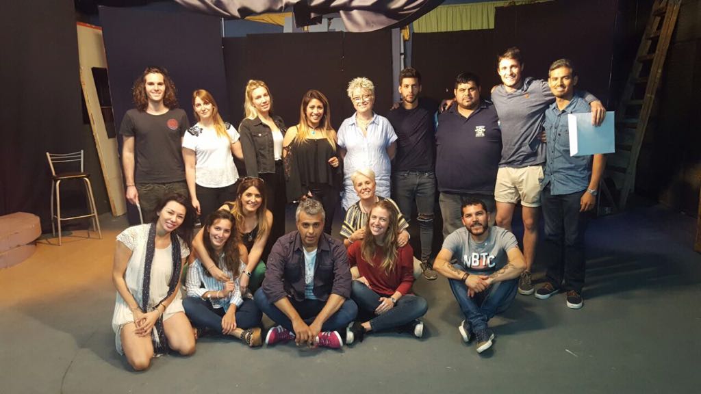 TEAImagen's tweet photo. esta semana finalizó el curso de #conducciontv que dictó @mariomassaccesi - Vuelve en febrero!! - Hermoso grupo!!! https://t.co/rtN3qth8ui