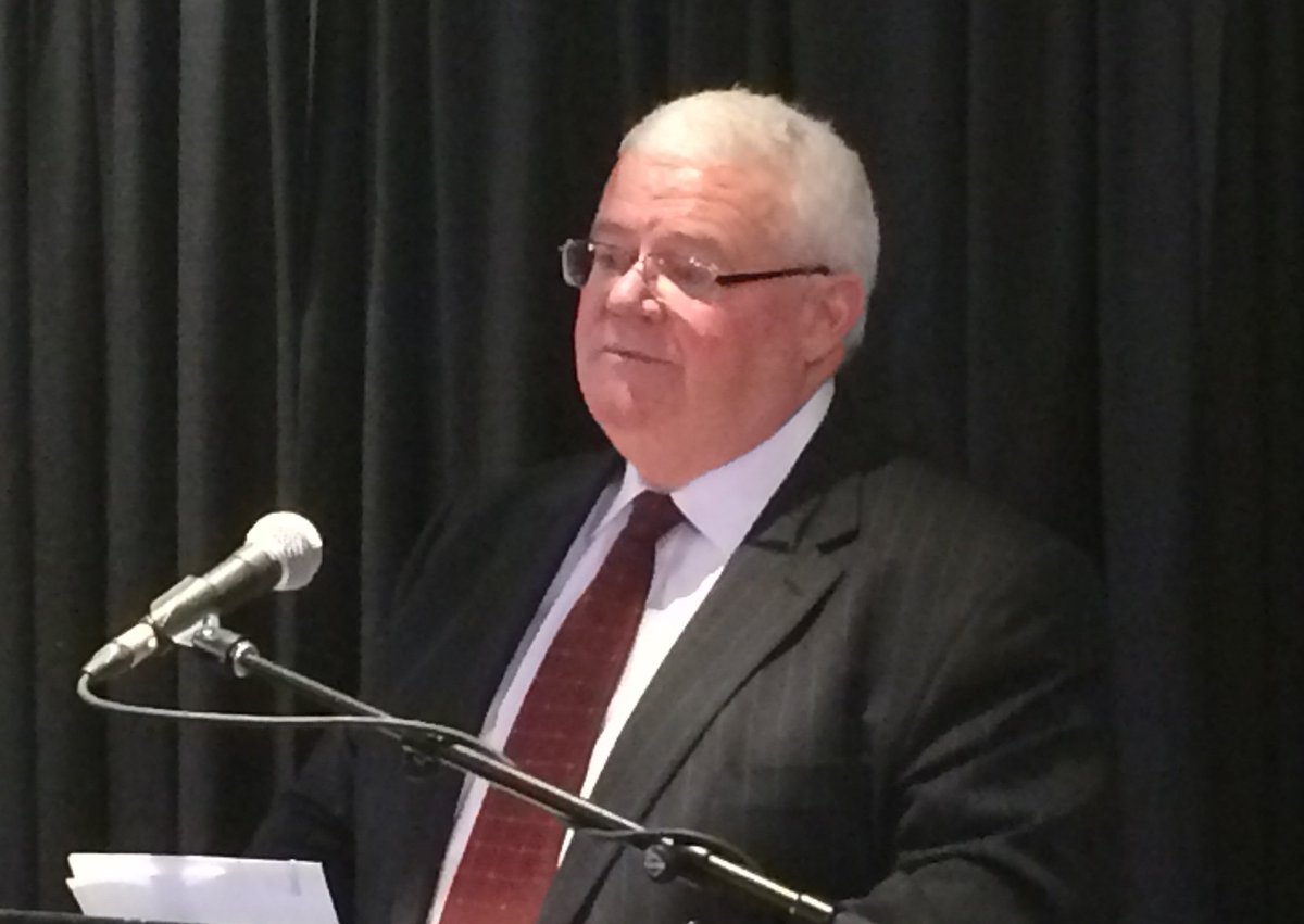 Childcare problems, IT weaknesses, poor asphalt uncovered by auditor general 1310news.com/2017/12/01/chi… #ottnews https://t.co/oLF8Q9LGeo