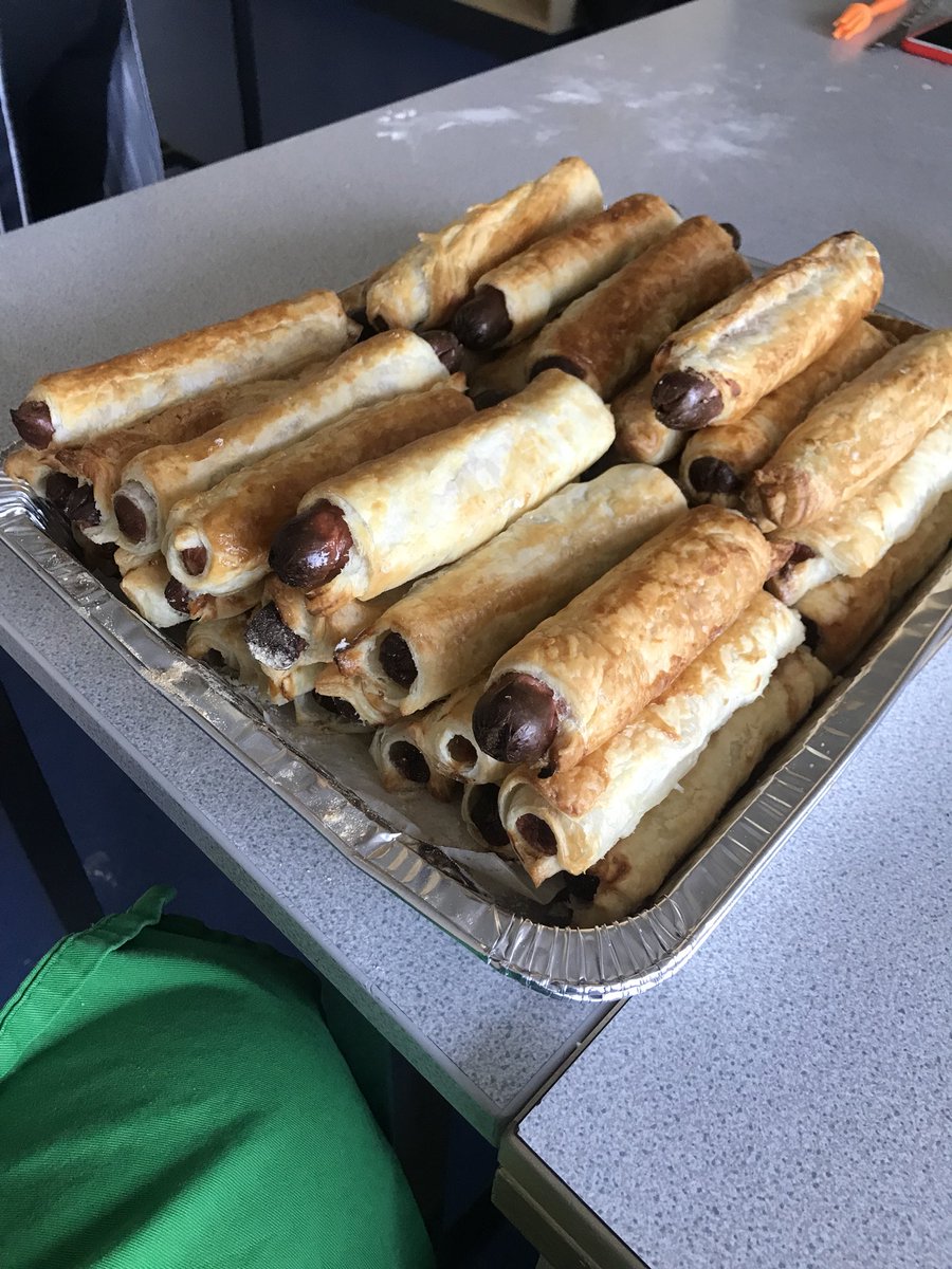 Our amazing food tech department are working hard for our Xmas fair December 3rd 11am-4pm. <a href="/KandKompanyElli/">KayandKompanySalon</a> <a href="/BonaFideStudio/">BonaFideStudio</a> <a href="/MuswellHillNews/">CLOSED: MuswellHillNews</a> <a href="/MuswellHillBiz/">Muswell Hill Biz</a> @MuswellHMums @N10Creatives <a href="/BonaFideStudio/">BonaFideStudio</a> <a href="/Muswellife/">Muswellife</a> <a href="/HamandHigh/">Ham&High</a> @Muswell_HillN10 <a href="/LittleLdnBallet/">Little London Ballet</a> <a href="/harringayonline/">Harringay Online</a>