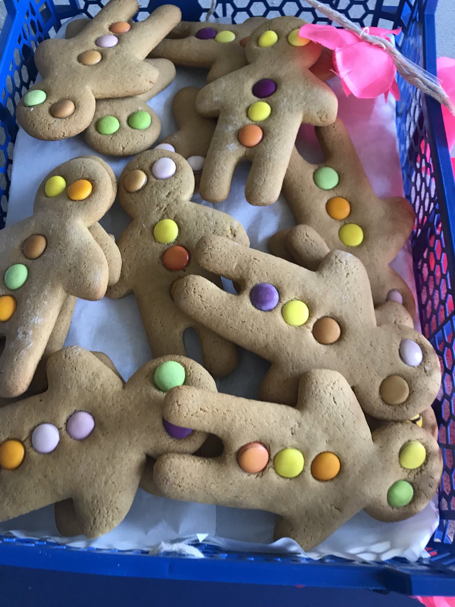 FortismereEvent's tweet photo. Our amazing food tech department are working hard for our Xmas fair December 3rd 11am-4pm. @KandKompanyElli @BonaFideStudio @MuswellHillNews @MuswellHillBiz @MuswellHMums @N10Creatives @BonaFideStudio @Muswellife @HamandHigh @Muswell_HillN10 @LittleLdnBallet @harringayonline https://t.co/UmWZ8tyi2R