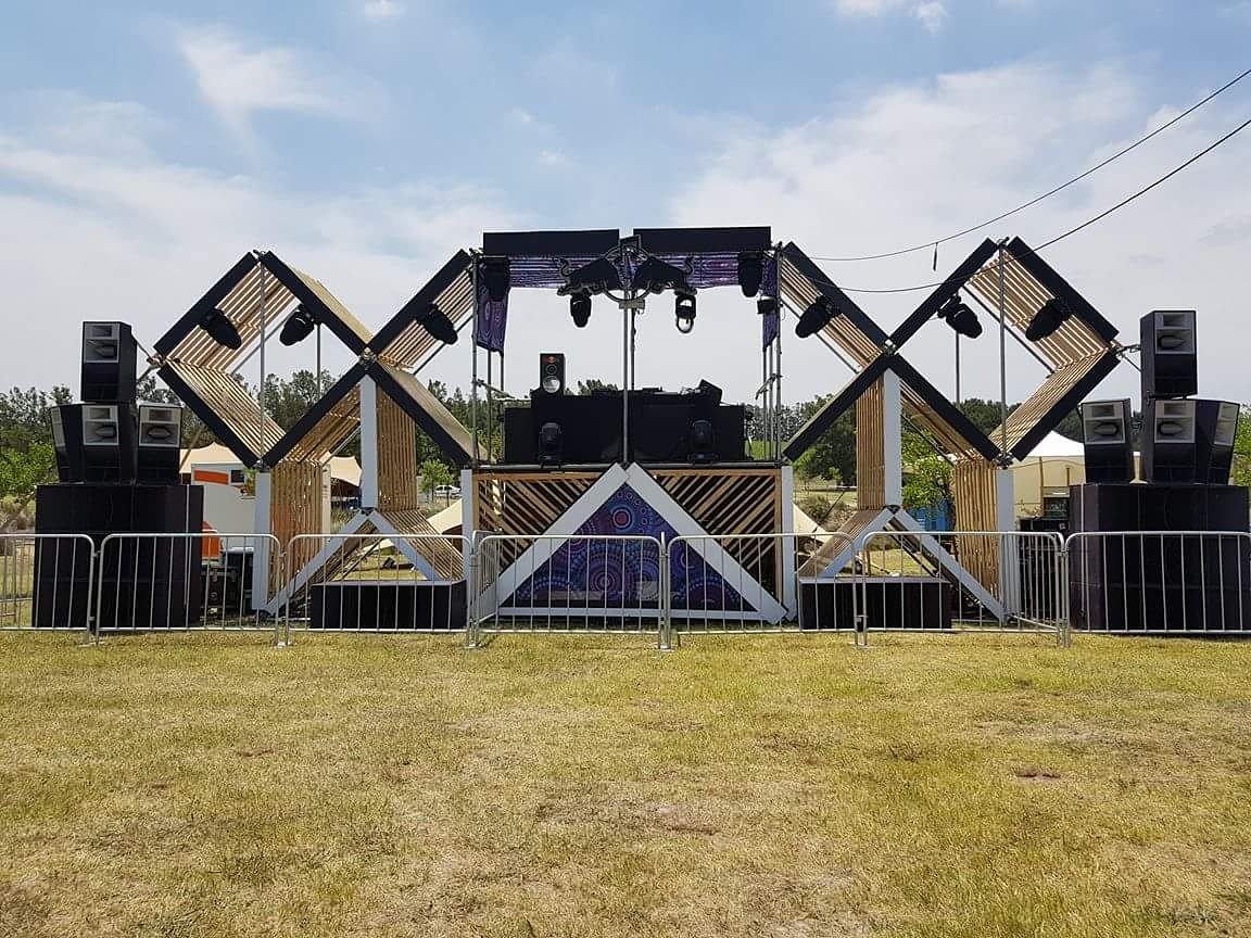 Our Sunday Funday temple 😍

⛅⛅⛅ High of 22' &amp; Low of 12' 🌦🌦🌦 

Door tickets are available for R200 at the door. Doors open at 7:30am. Get there early ❤🔥

<a href="/SynergyLive/">Synergy Live</a> // @Psymedia_za // <a href="/GingerJoeSA/">Ginger Joe</a>