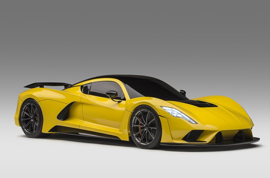 Earlsimxx's tweet photo. Small scale supercar makers reveals in 2017:

Apollo IE
Boreas Project
Saleen S1
TVR Griffith 
Elextra EV
Hennessey Venom F5
Italdesign Zerouno
Lucid Air
RUF CTR
Rezvani Tank
SCG 004S
Dendrobium
XING R
Zagato IsoRivolta
Zarooq 500 GT https://t.co/lBjwukH6rr