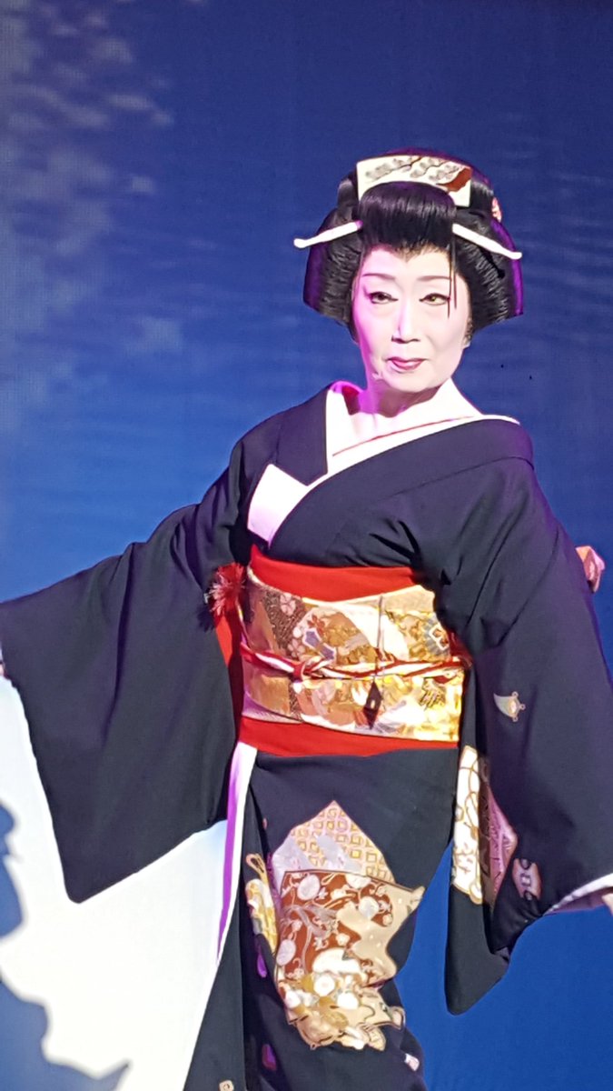 Kyoko Uy3 おもちゃ劇団 市川おもちゃ 市川恵子 市川小恵子 おもちゃ劇団さんの舞踊 魅了されました W