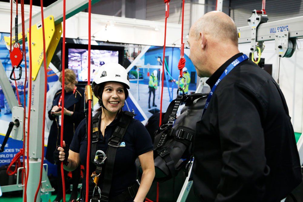REIDLifting's tweet photo. Another successful week at @LiftEx2017 - looking forward to next year's exhibition in Milton Keynes #heightsafety @LEEA_INT @Checkmate_Group #liftex2017 #workingatheight #ropeaccess #UKBusinessLunch #UKMfg #GBmfg #WalesBiz #WalesBusiness https://t.co/90yyiouCrz