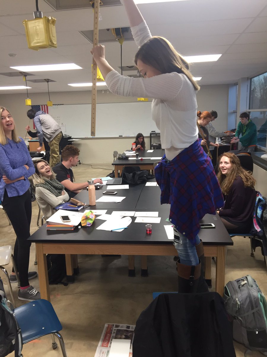 TaylorK_Rose's tweet photo. Forensic Science studying blood spatter analysis- measuring the effect of height on blood drops #AHSForensicScience https://t.co/EU7PKG5hxq