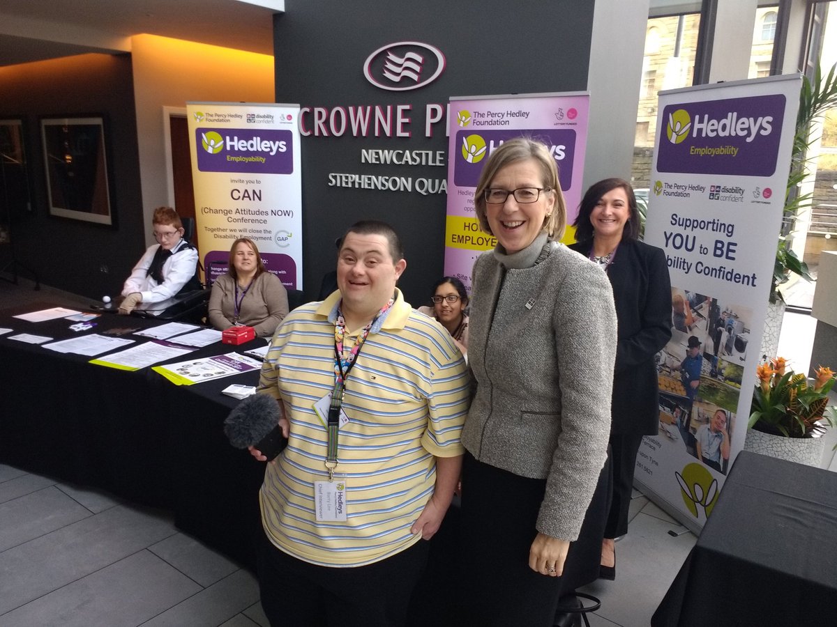 HedleysHorizons's tweet image. Working lunch for @djbarry22 #CANConference @percyhedley