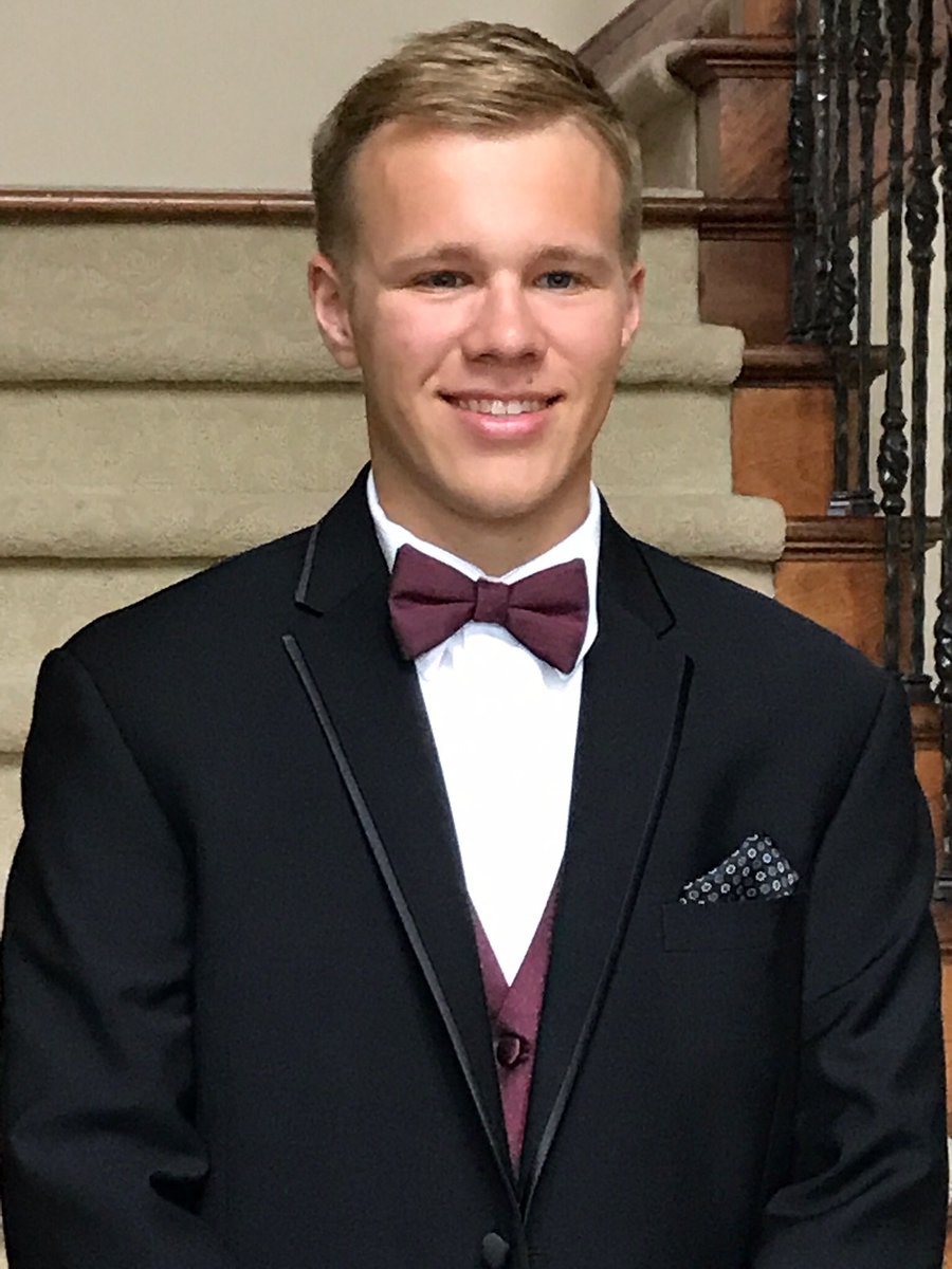 kgenaw2's tweet photo. Happy Birthday 🎂🎉🎂🎈🎈💥🎉⭐️⭐️🎂🎉Jacob. https://t.co/JFoq5dRtpf