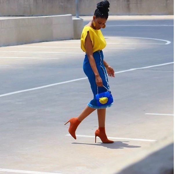 thestylistaco's tweet photo. Now this look gives us all the Summer feels π΄βοΈ@thegirlnamedlove #thestylistaco #streetstyle #inspiration #style#sun #summer https://t.co/cmJ4Z3O9qC