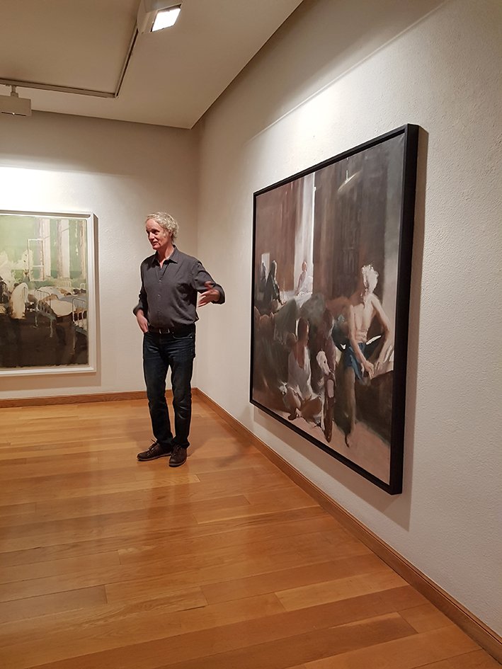 LumbrerasArt's tweet photo. ¡Gracias por acompañarnos en la visita guiada de Simon Edmondson a su exposición 'Des-Museo'! #galerialumbreras #simonedmondson #bilbao https://t.co/2IcpmF3mES