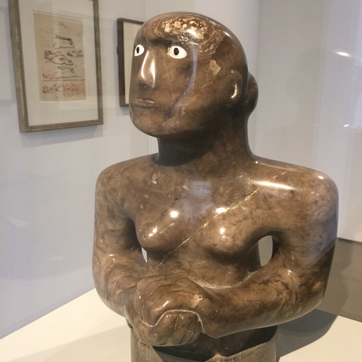 HMILeeds's tweet photo. If you’re out &amp; about in town this weekend be sure to pay us a visit &amp; see our #BecomingHenryMoore, #MaryGillick &amp; #DavidDye exhibitions. All free https://t.co/d2q4Uw7siJ https://t.co/JGfNBmj1Hq