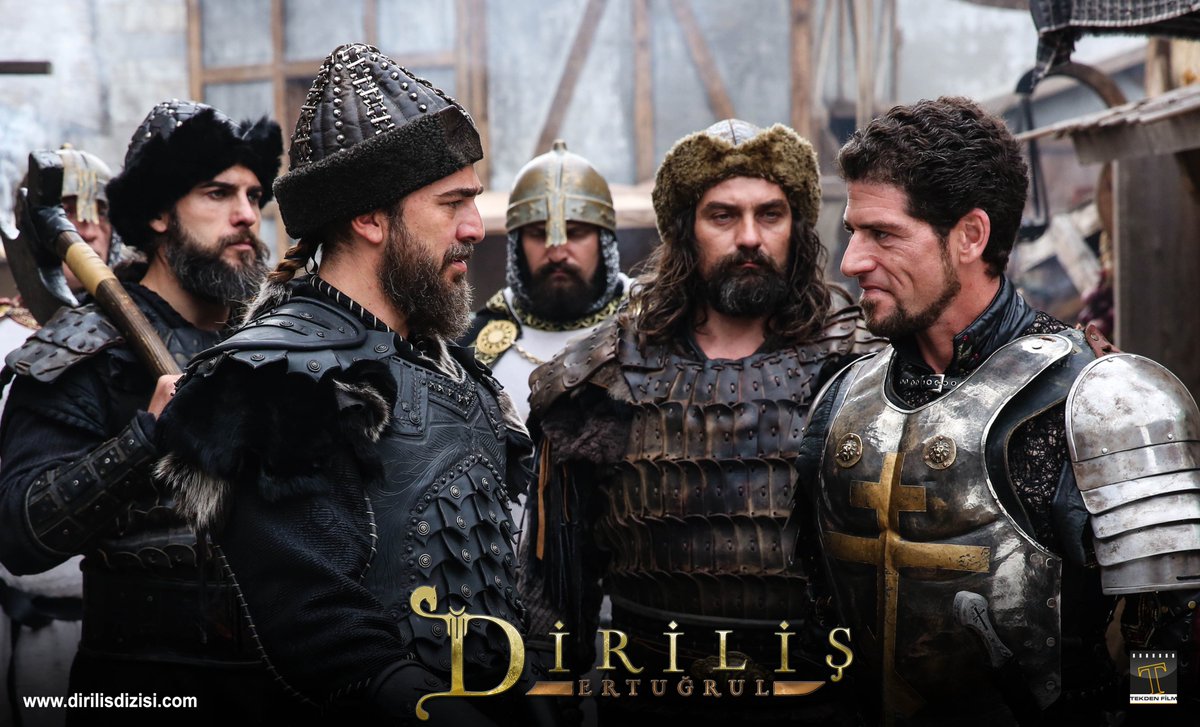 "Ben karşımda mert bir düşman görmek isterim. Yüzünü saklayıp tuzak kuran kahpeleri değil."