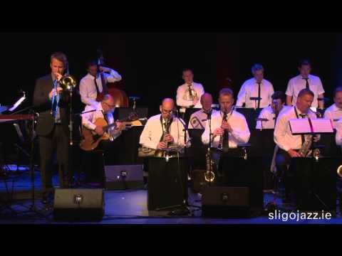 TerraceJazz's tweet photo. #DCJO playing an amazing rendition of Edenderry &amp; also forcing their visiting performer to speak as #Gaeilge https://t.co/BWz6xsOdcu Hear them live in @sugarclubdublin Sunday https://t.co/PPC2m1u6iB (Video @sligojazz) https://t.co/nsFBU3uNCr