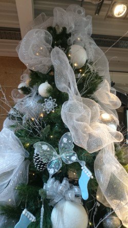 MK_Conferencing's tweet photo. Can't believe it's the 1st December!! Are you feeling in the festive spirit yet? @MK_Conferencing have got their Christmas decorations up! #festivespirit #Christmas https://t.co/cu1EChVW8Q